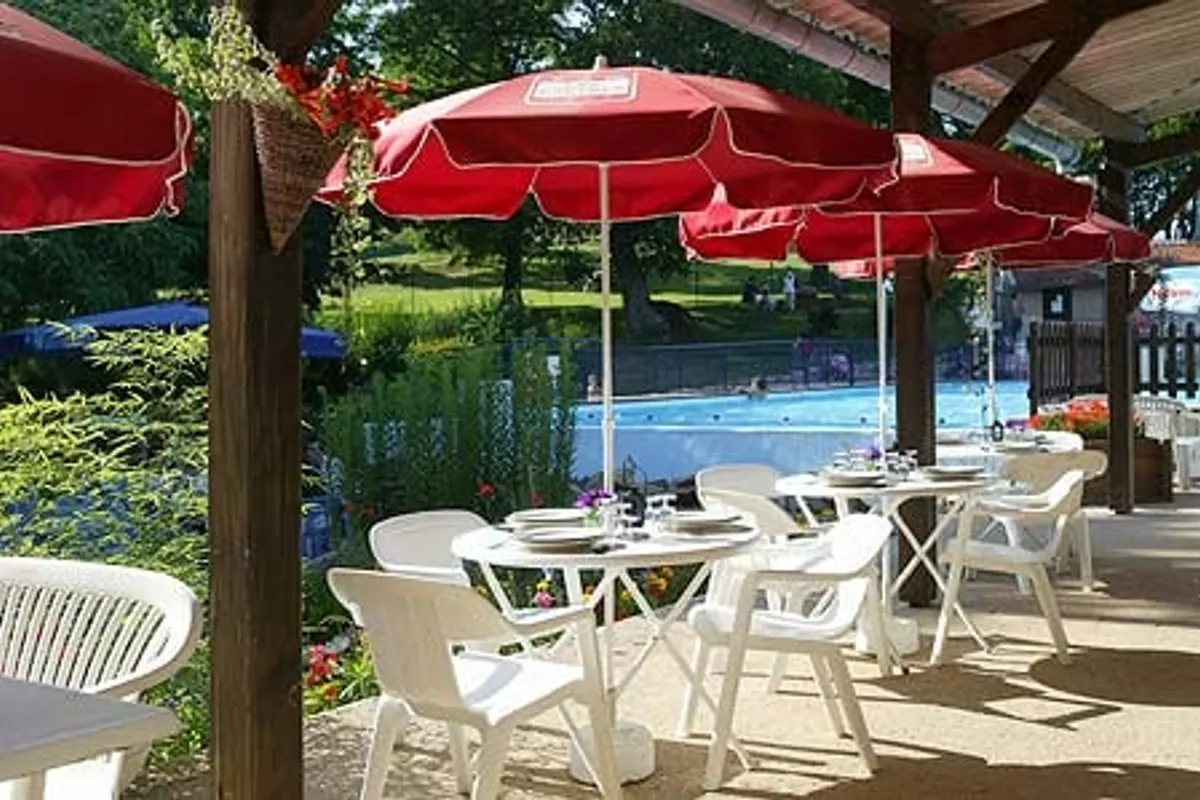 Camping Le Manoir de Bezolle, foto 2