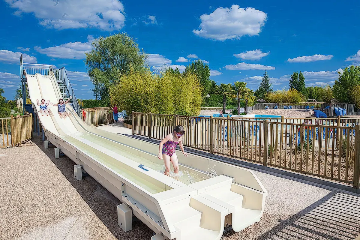 Camping Les Bois du Bardelet, foto 2