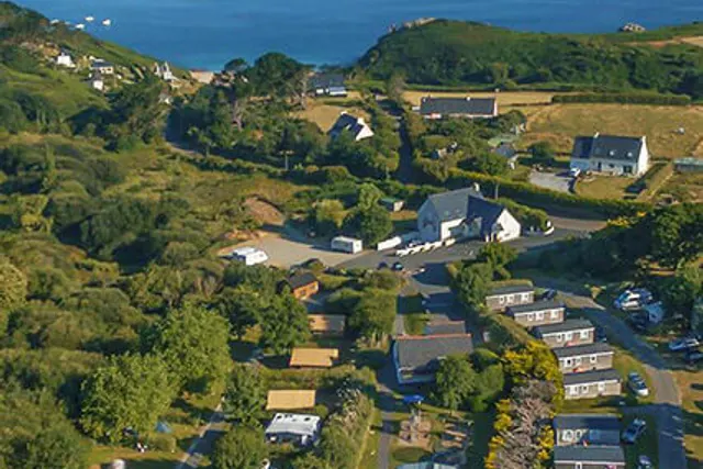 Camping Pors Peron