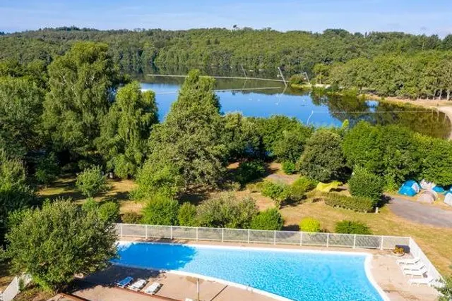 Camping du Lac de St-Pardoux