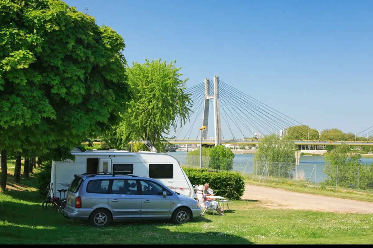 Camping Du Pont de Bourgogne, foto 2