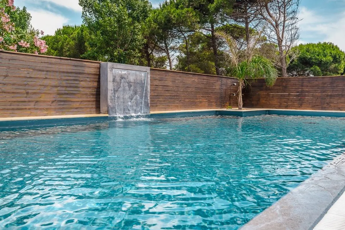 Camping Le Roucan West