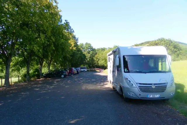 Aire de Camping-car Grotte de Blanot