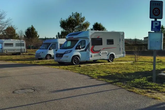 Aire de Services à Saint Mamert