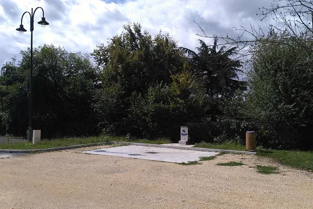 Aire communale de Saint Capraise de Lalinde