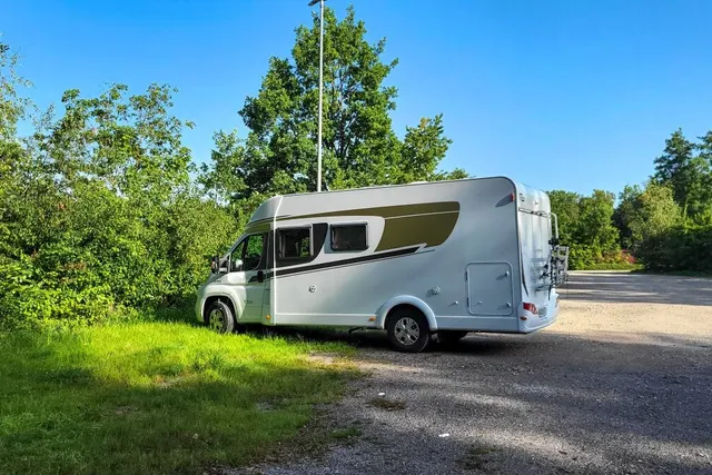 Wohnmobilstellplatz am Perlbachstadion