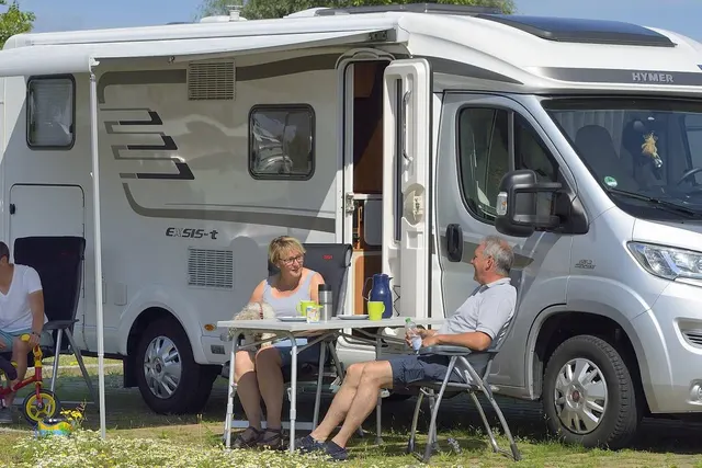 Reisemobilstellplatz am Zierker See