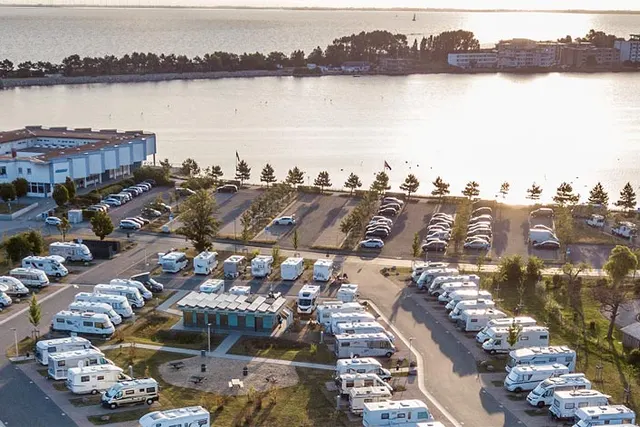 Reisemobil Stellplatz Heiligenhafen Binnensee