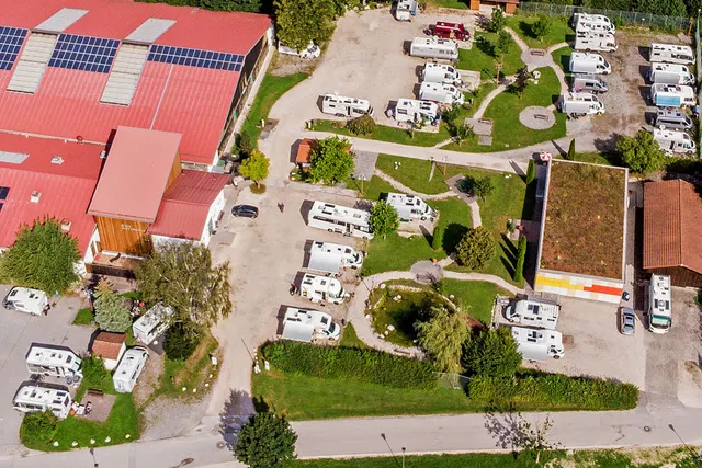Wohnmobilstellplatz Tenniszentrum Bernau am Chiemsee
