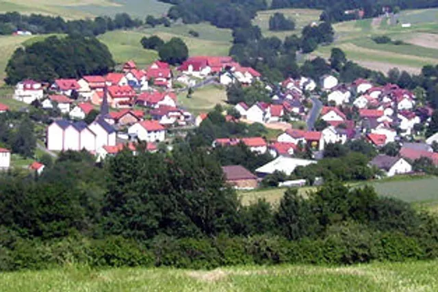 Wohnmobilstellplatz Dorfplatz Motten