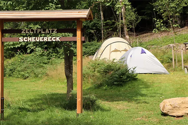 Wohnmobilstellplätze und Zeltplatz in Scheuereck