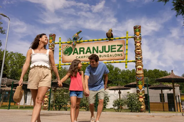Camping Aranjuez by Samay