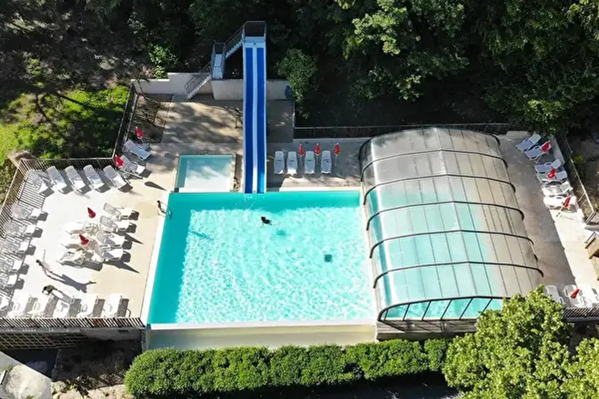 Camping Le Vézère Périgord